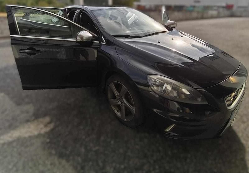 Preto Usado 2013 Volvo V40 Carrinha | € 8.000 (Super Preço) - Imagem 1/4