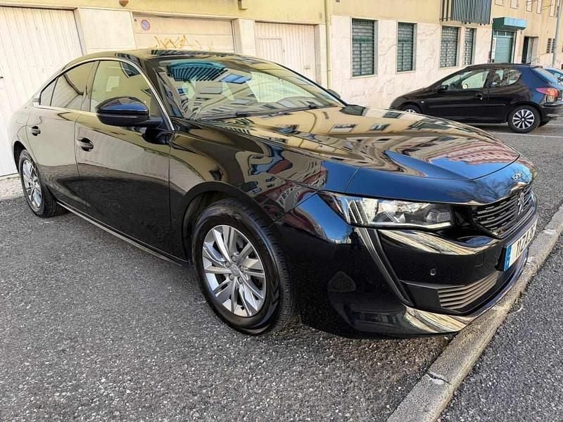 Usado Peugeot 508 Allure 130 HP (95 kW) 2019 Preto Sedan