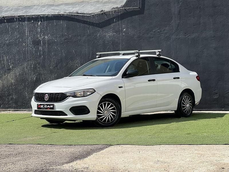 Usado 2018 Fiat Tipo Lounge Sedan | € 9.900 (Bom preço) - Imagem 1/4