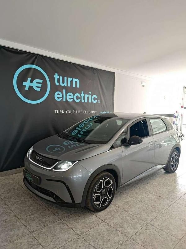 Usado BYD Dolphin 150 kW (204 HP) 2023 Cinzento Citadino