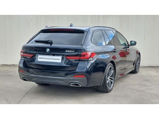 Usado BMW 520 Comfort Edition 190 HP (139 kW) 2022 Preto Carrinha