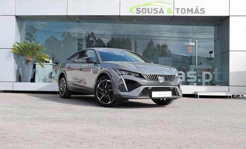 Cinza Usado 2023 Peugeot 408 GT Sedan | € 24.900 - Imagem 1/4