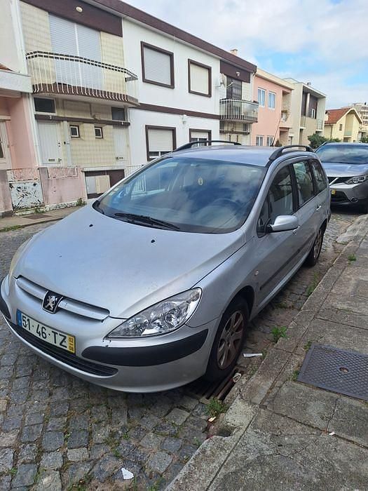 Usado 2002 Peugeot 307 Sedan | € 1.500 (Bom preço) - Imagem 1/4
