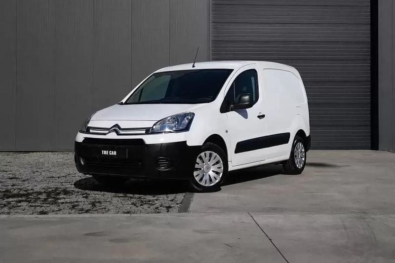 Branco Usado 2012 Citroën Berlingo Monovolume | € 8.400 (Preço justo) - Imagem 1/4