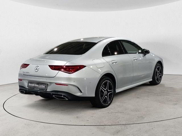 Usado Mercedes CLA250e AMG line 218 HP (160 kW) 2023 Prata iridium Sedan