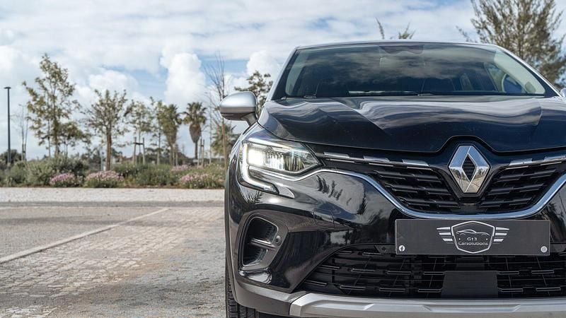 Usado Renault Captur 158 HP (116 kW) 2020 Outro SUV