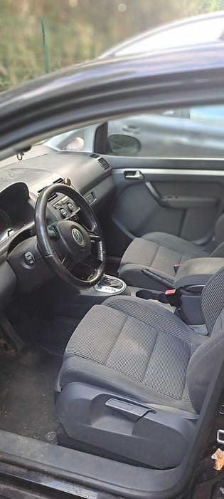 Usado 2005 VW Touran Monovolume | € 2.500 - Imagem 1/4