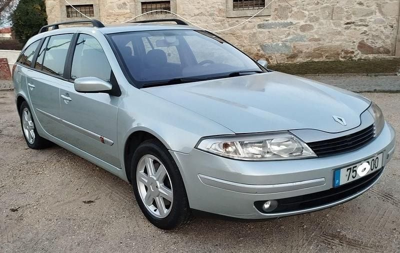 Usado 2001 Renault Laguna II Sedan | € 1.150 (Bom preço) - Imagem 1/4