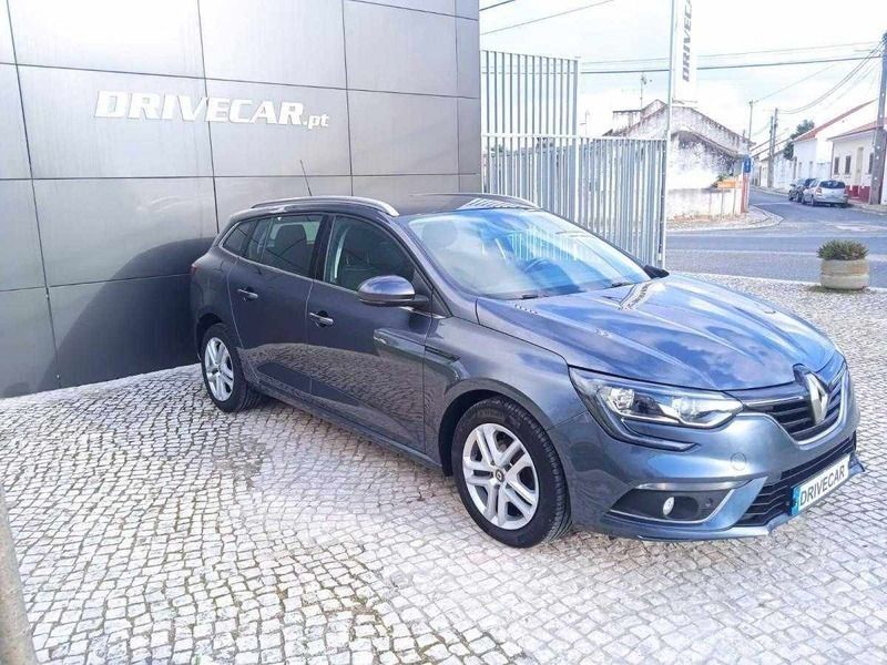 Cinzento Usado 2019 Renault Mégane GrandTour Bose Edition Carrinha | € 15.980 (Preço elevado) - Imagem 1/4