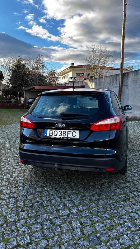Usado Ford Focus 116 HP (85 kW) 2014 Preto Citadino