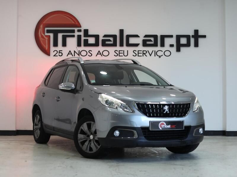 Cinza Usado 2016 Peugeot 2008 Active SUV | € 10.900 (Preço justo) - Imagem 1/4