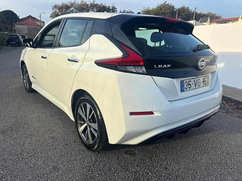 Branco Usado 2018 Nissan Leaf Tekna Citadino | € 7.500 (Preço justo) - Imagem 1/4