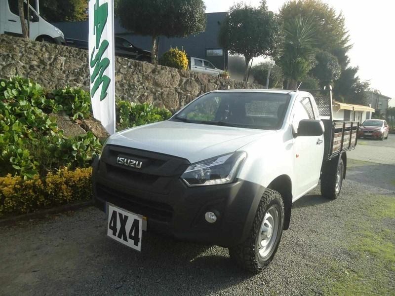 Branco Usado 2019 Isuzu D-Max Pickup | € 21.900 - Imagem 1/4