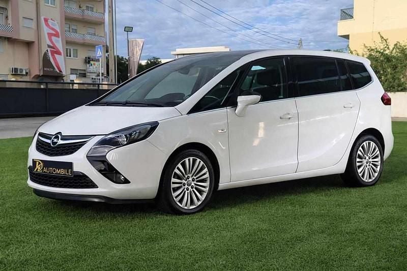 Branco Usado 2016 Opel Zafira Monovolume | € 12.000 (Super Preço) - Imagem 1/4