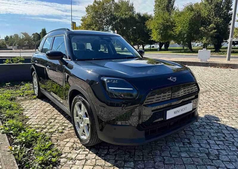 Usado Mini Countryman Essential 150 kW (204 HP) 2024 Preto SUV