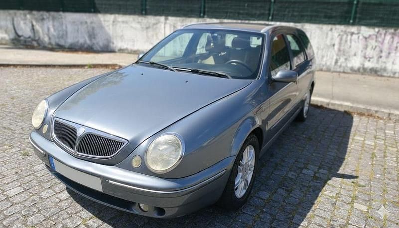 Usado 2005 Lancia Lybra Sedan | € 3.190 - Imagem 1/4