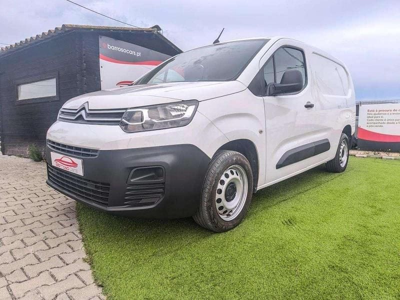 Branco Usado 2019 Citroën Berlingo Monovolume | € 12.900 (Preço justo) - Imagem 1/4