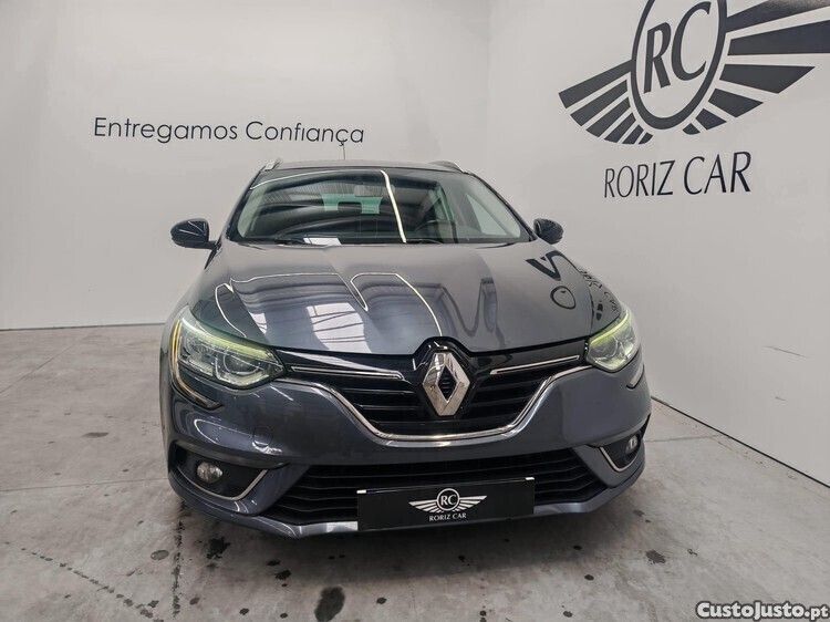Preto Usado 2021 Renault Mégane GrandTour LIMITED Carrinha | € 15.490 (Bom preço) - Imagem 1/1