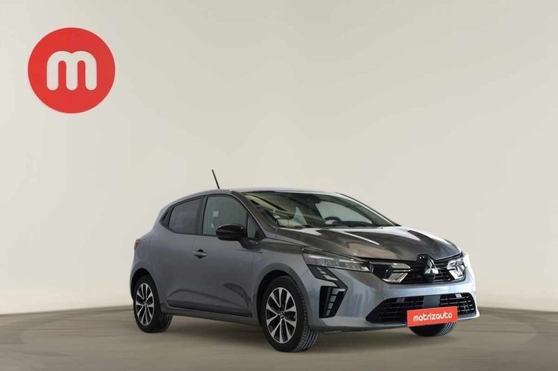 Cinzento Usado 2024 Mitsubishi Colt | € 19.299 (Preço justo) - Imagem 1/4