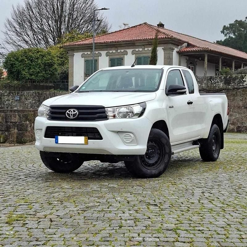 Usado Toyota HiLux 150 HP (110 kW) 2016 Branco Pickup