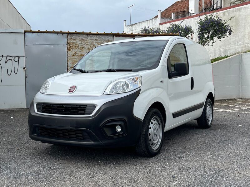 Usado Fiat Fiorino 95 HP (69 kW) 2018 Branco Monovolume
