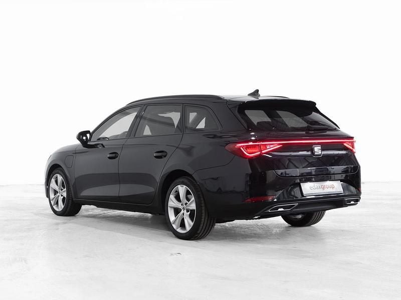 Usado Seat Leon ST 204 HP (150 kW) 2021 Preto Carrinha