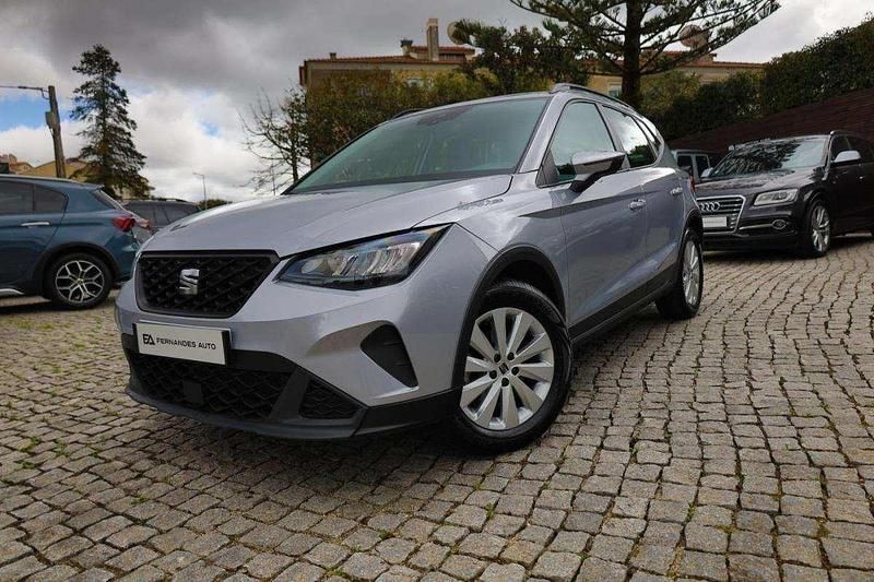 Cinza Usado 2022 Seat Arona XCELLENCE SUV | € 14.990 (Bom preço) - Imagem 1/4
