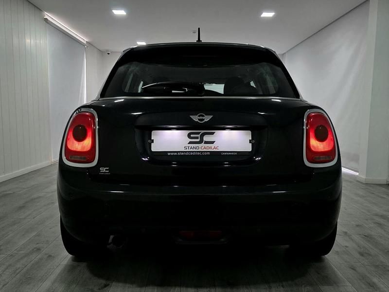 Usado Mini One D 95 HP (69 kW) 2016 Preto Citadino