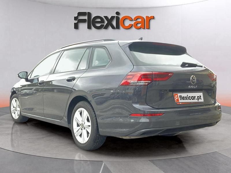 Usado VW Golf VIII 150 HP (110 kW) 2021 Cinza Carrinha