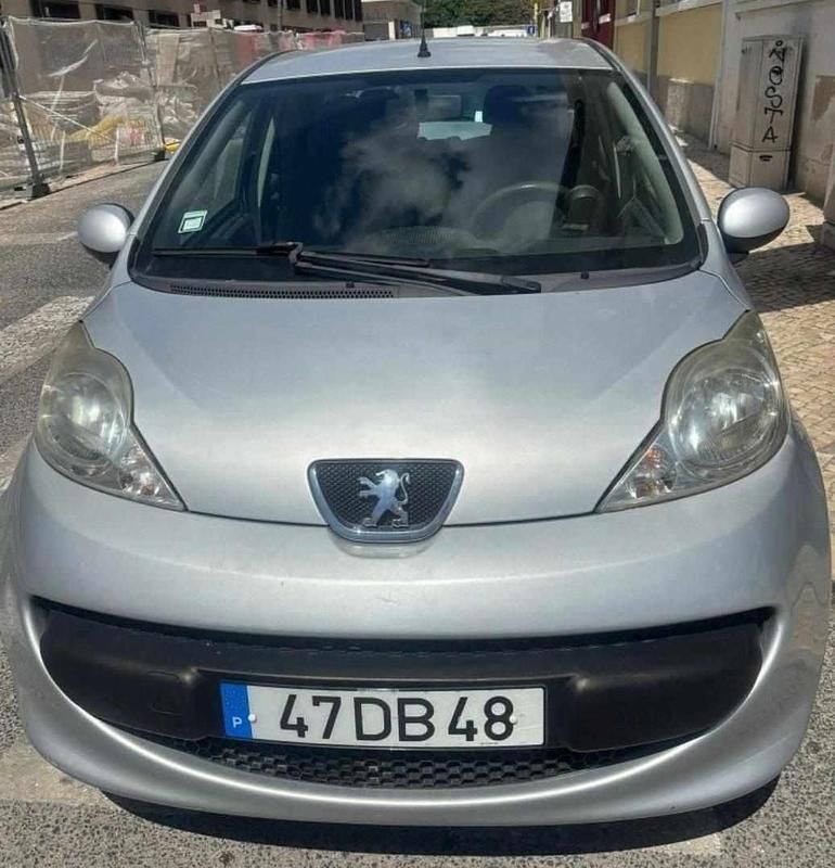 Cinzento Usado 2007 Peugeot 107 Citadino | € 4.100 (Preço justo) - Imagem 1/4