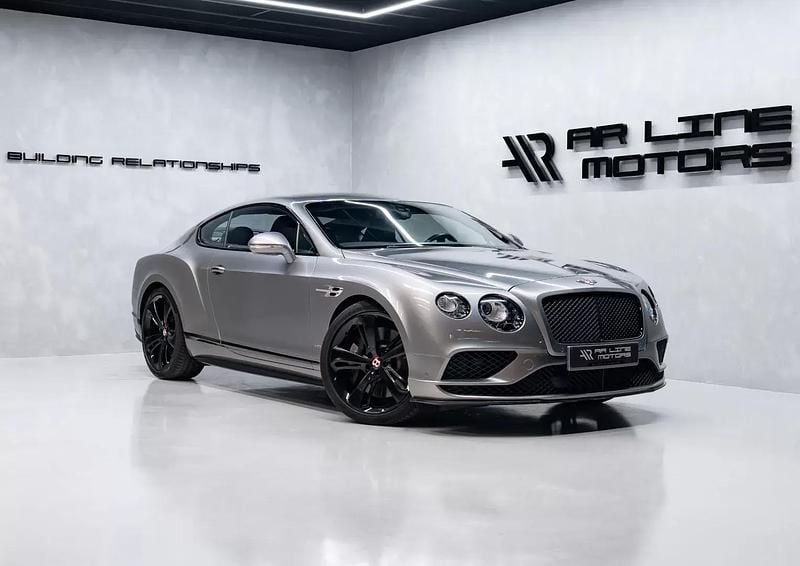 Cinzento Usado 2017 Bentley Continental GT Coupé | € 129.950 - Imagem 1/4