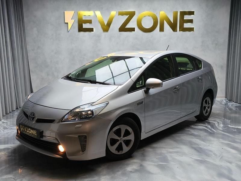 Usado Toyota Prius Luxury 122 HP (89 kW) 2013 Cinza