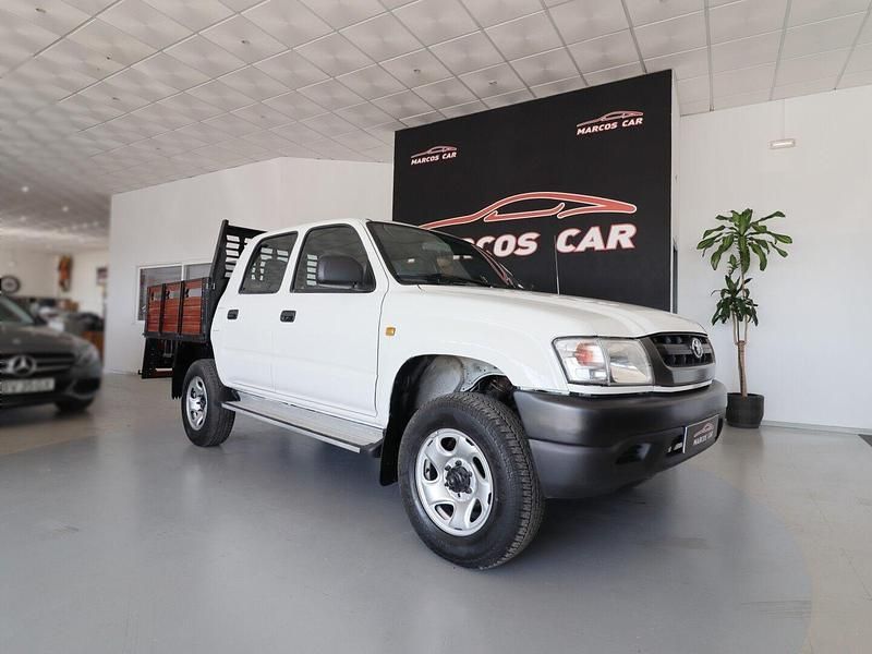 Branco Usado 2003 Toyota HiLux Pickup | € 17.800 - Imagem 1/4