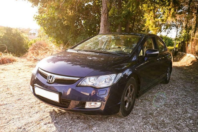 Usado 2008 Honda Civic Sedan | € 5.900 (Preço justo) - Imagem 1/4