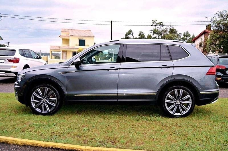 Usado VW Tiguan Allspace 240 HP (176 kW) 2018 Cinzento SUV