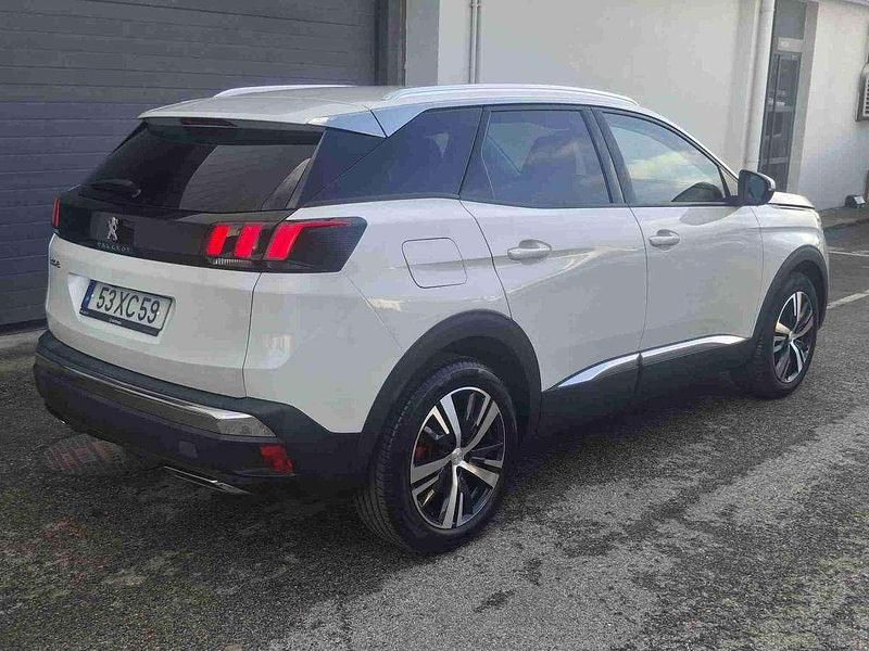 Usado Peugeot 3008 130 HP (95 kW) 2019 Branco SUV