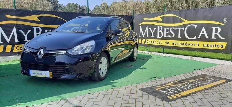 Usado Renault Clio IV 90 HP (66 kW) 2014 Preto Carrinha
