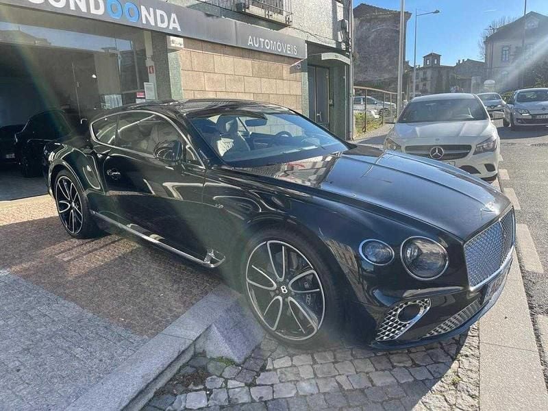 Usado Bentley Continental 550 HP (404 kW) 2020 Preto