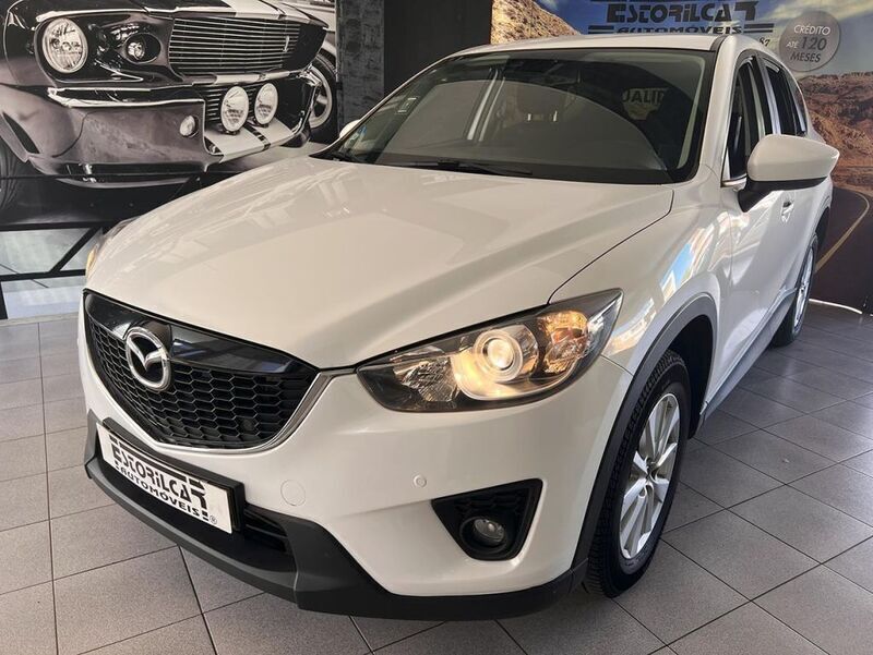 Branco Usado 2013 Mazda CX-5 Essence SUV | € 13.900 (Caro) - Imagem 1/4