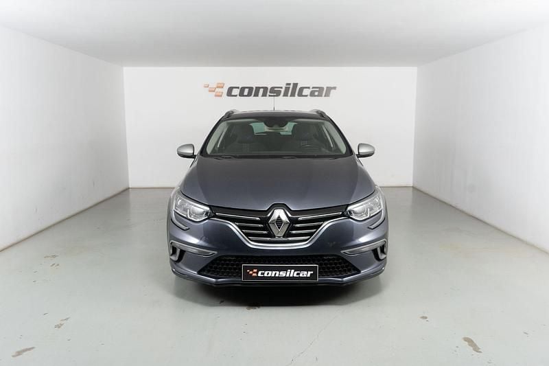 Cinza Usado 2018 Renault Mégane GT Line GT-Line Carrinha | € 11.980 (Bom preço) - Imagem 1/4