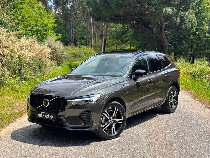 Usado Volvo XC60 R-Design 455 HP (334 kW) 2022 Cinzento SUV