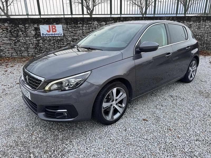 Cinzento Usado 2020 Peugeot 308 | € 14.350 (Preço justo) - Imagem 1/4