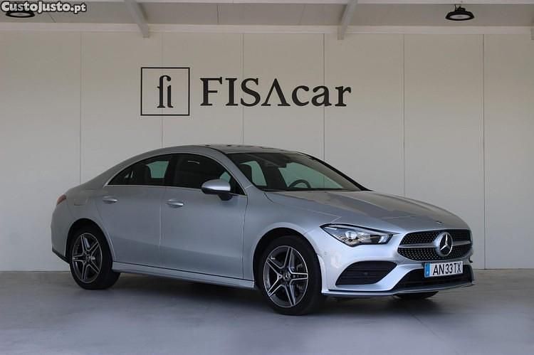 Cinza Usado 2022 Mercedes CLA250e AMG line Sedan | € 37.900 (Preço elevado) - Imagem 1/1