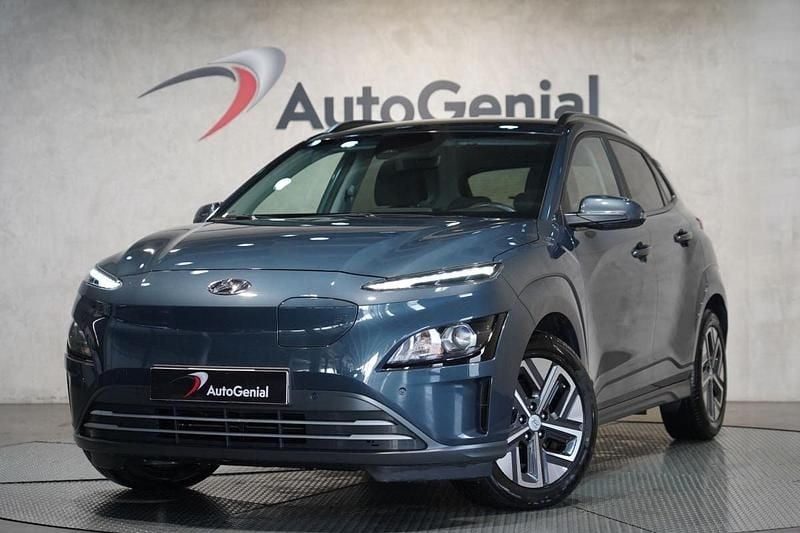 Usado Hyundai Kauai Premium 100 kW (136 HP) 2022 Azul eelegance SUV