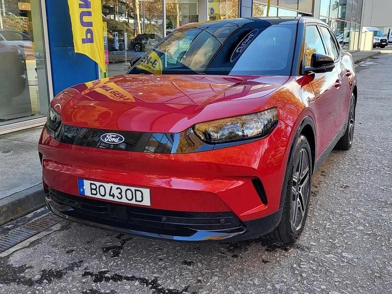 Usado Ford Capri Premium 210 kW (286 HP) 2024 Vermelho SUV