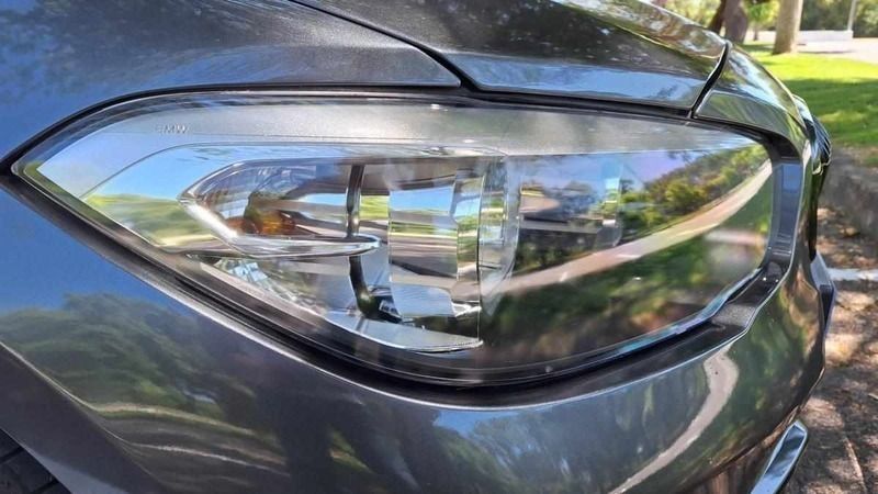 Cinzento Usado 2015 BMW 116 Citadino | € 11.750 (Preço justo) - Imagem 1/4