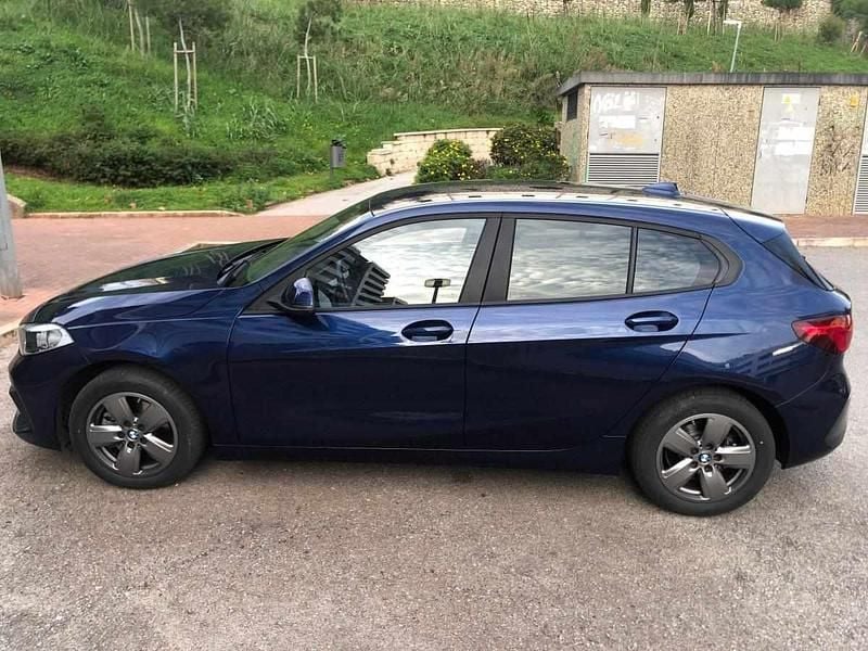 Azul Usado 2020 BMW 118 Citadino | € 19.500 (Super Preço) - Imagem 1/4