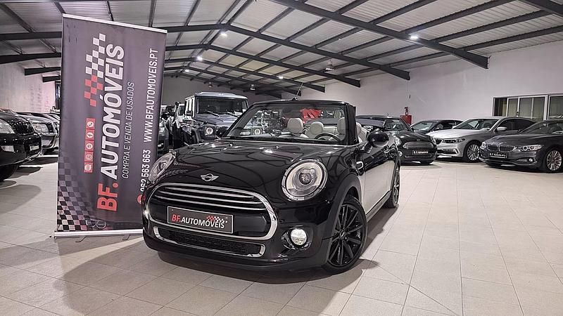 Preto Usado 2017 Mini Cooper D Cabriolet Cabrios | € 15.900 - Imagem 1/4