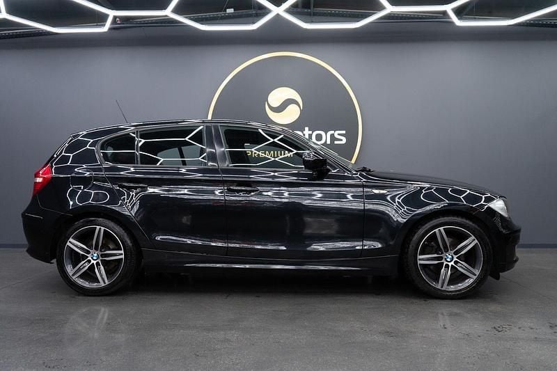 Usado BMW 116 Sport Line 116 HP (85 kW) 2010 Preto Citadino