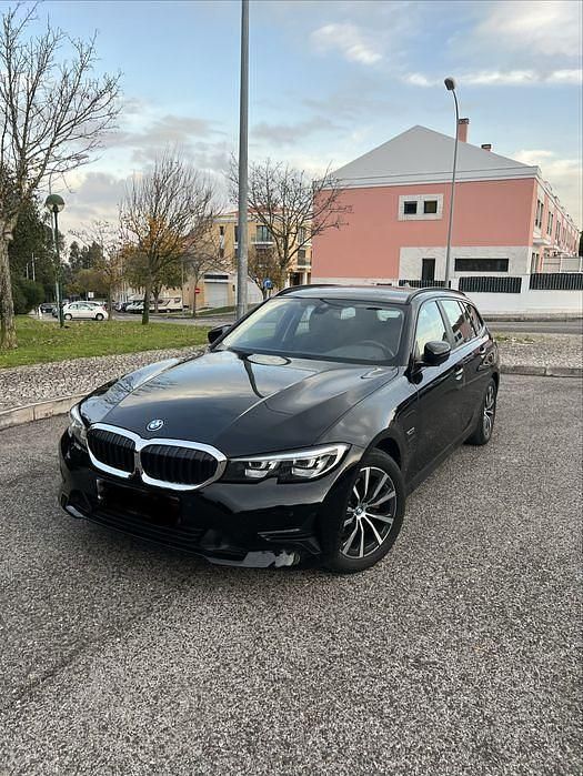 Usado BMW 320e 204 HP (150 kW) 2021 Sedan